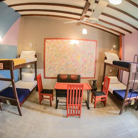 Funk Bunk - Mount View Lodge Κάντι Εξωτερικό φωτογραφία